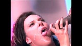 ɻ�色国王和他的客人都是他妈的这个饥饿的丰满的小妞