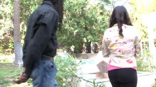 Meskla dosente a encontra tuma bola grandi i pretu di kada un buraku