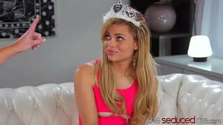 Liar MILF Spanked Jeung Licked Imut Rumaja