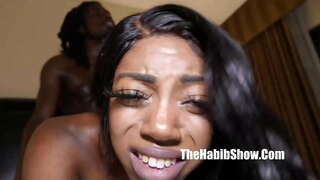 Cristal cooper skinny cu o pradă petite ciudat iubește cameroncongo bbc