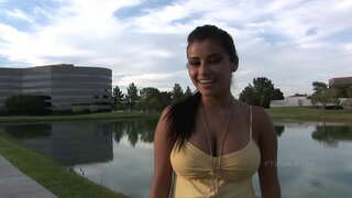 ���லெக்சா லோரன் தெளிப்பு HD