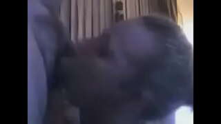 ���ღგზნებული 30&#039; წლის ბებერი სირი ყელში.