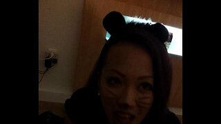 אַ האַללאָוועען זוינע