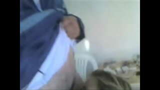 Zuen torlojuak emakumea aljeriako oran