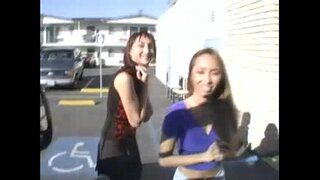 ���ണ്ട് വളരെ ചൂടുള്ള ഇംഗ്ലീഷ് Asians - Face and BB