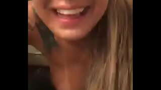 Anny dina Periscope-1