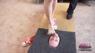 Orias Bastet લ્યુના વેરા ઉપયોગ Facebox પગ ક્લીનર