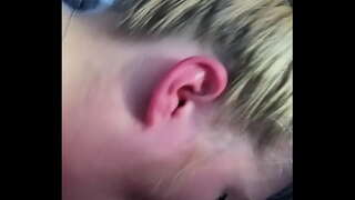 Blonde vahiny sucks ny dick amin'ny fiarako