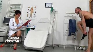 Emma unha fermosa checa afeccionado pintainho primeira película porno