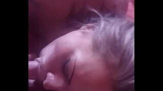 Meksika madura rubia nalgona tragando meni