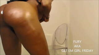 ���ගේ ලතල් මහා කොල්ලයෙන් TWERKIN &amp;amp; ලබාදීමේ ප්රධාන විදින