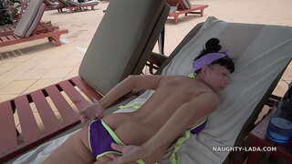 Mo trédhearcach bikini