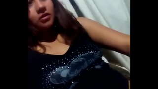 ���ულიეტა მიერ Exitar მისი ბოიფრენდი