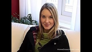 Mira e docente kaba super unda e saká i jega ku su tonto aporta