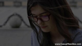 Casual Teen Soo - Kurat teda tihe noor tuss iga nurga alt
