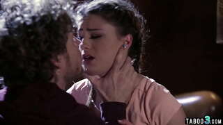 ���োয়েন্দা ক্রম bitches চরিতার্থ করার জন্য তাকে এড়াতে জেল