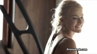 Deep anal con rubia caliente