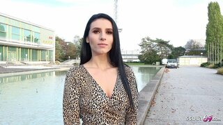 Ã�イツスカウト-かわいい率直な女性を誘惑ークモデルの仕事