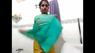 Indické aunty sex s banánem mistr bation