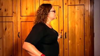 Айым Эйприл - приучение рабыни карата туалету жана дисциплинированию